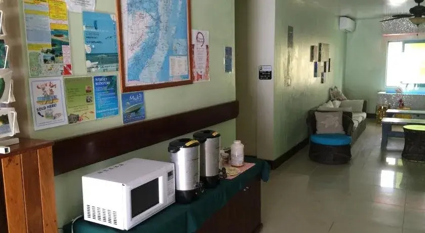 Caye Caulker Plaza Hotel