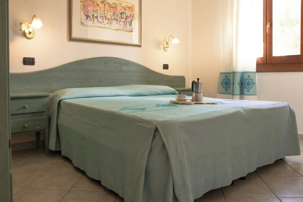 Idyllic Residence Cala Viola B4 one Bedroom Apartment Sleeps 4 Persons