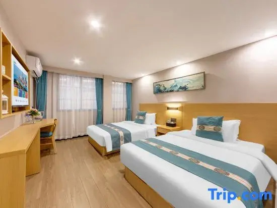 Yizi Hotel (Guangzhou International Exhibition Center and Canton Tower)