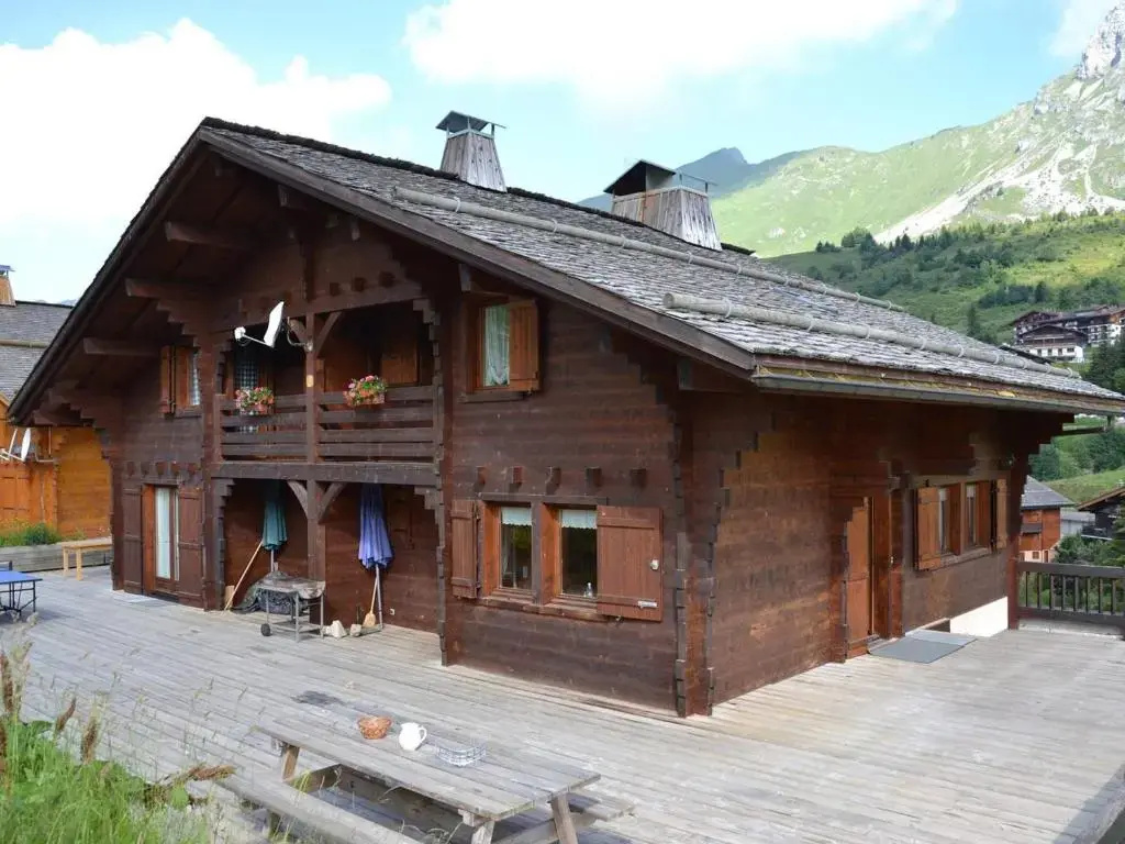 Chalet Le Grand-Bornand, 8 pièces, 16 personnes - FR-1-391-33