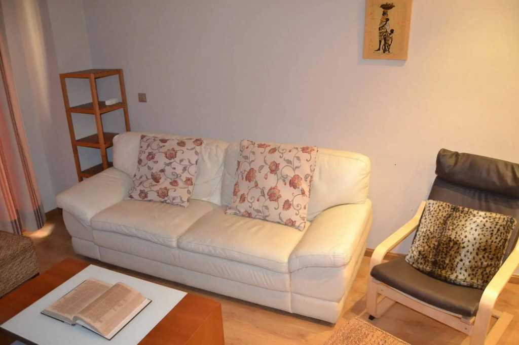 Apartamentos Dos Torres - Alierta