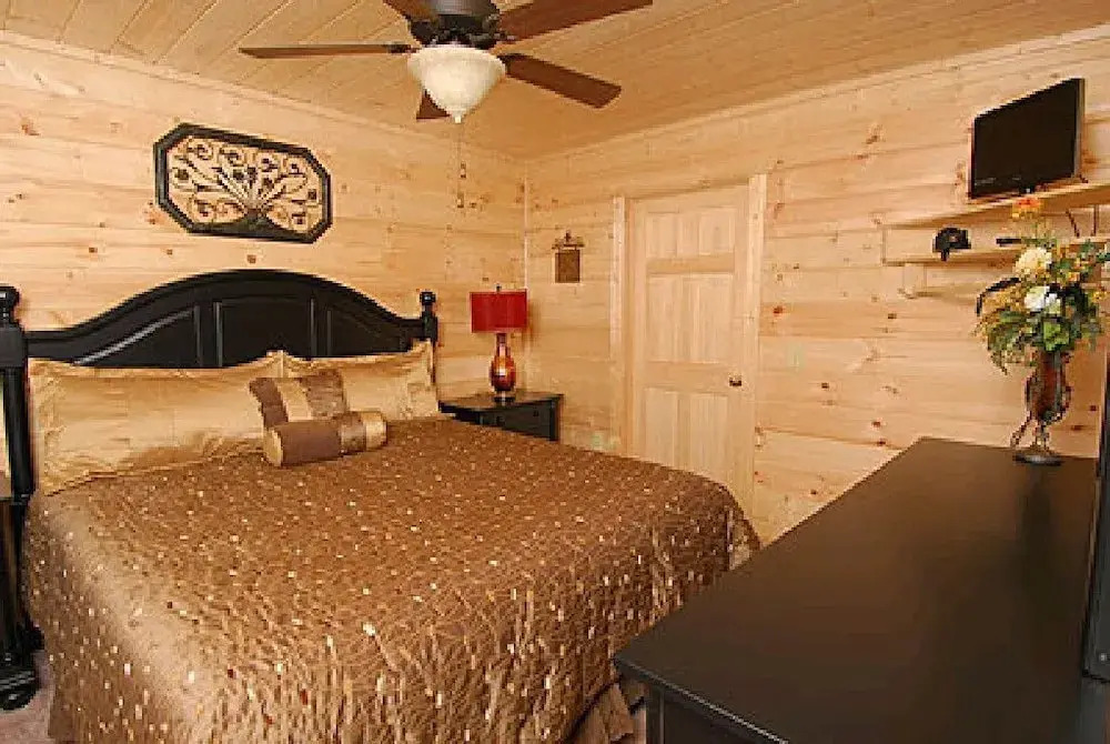 Appalachian Lodge 4 Bedrooms 4 Bathrooms Home