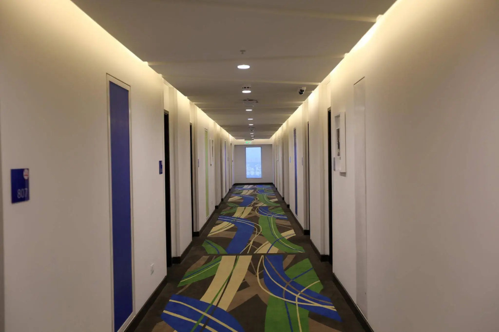 Holiday Inn Express Chennai Old Mahabalipuram Road
