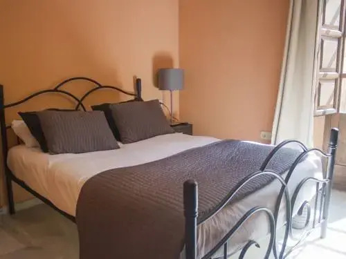 Granada Suites