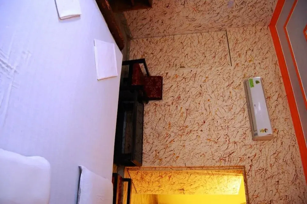 Sai Home Stay Bed & Breakfast