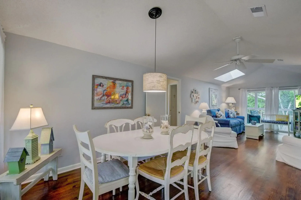 23 Sandcrab Court by Avantstay Private Home w/ Balcony & Grill!