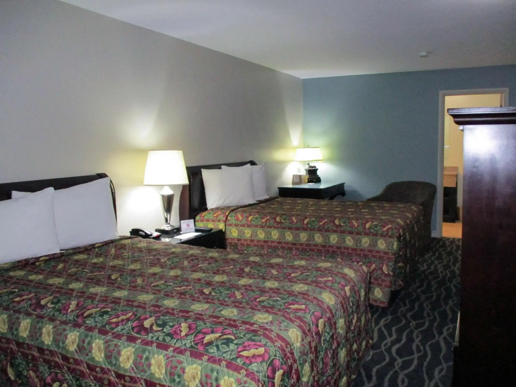 Motel 6 Shartlesville, PA