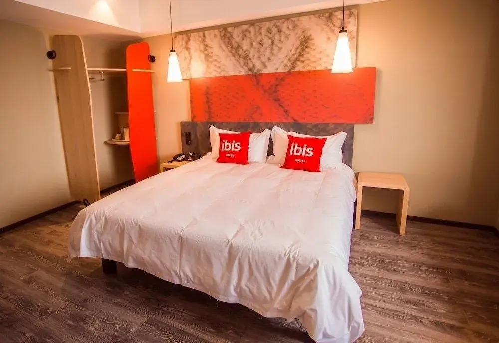 ibis Weihai Oriental New Ground  Hotel