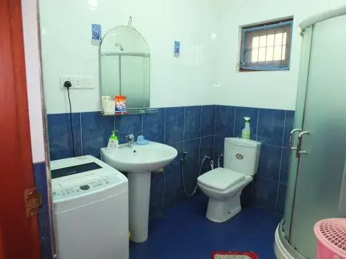 Hikka Studio Apartment