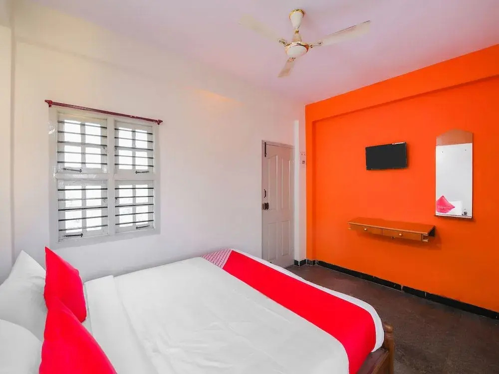 Hotel O Narayani Residency