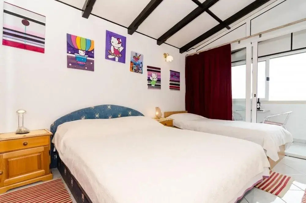 Apartments and Rooms Tatjana
