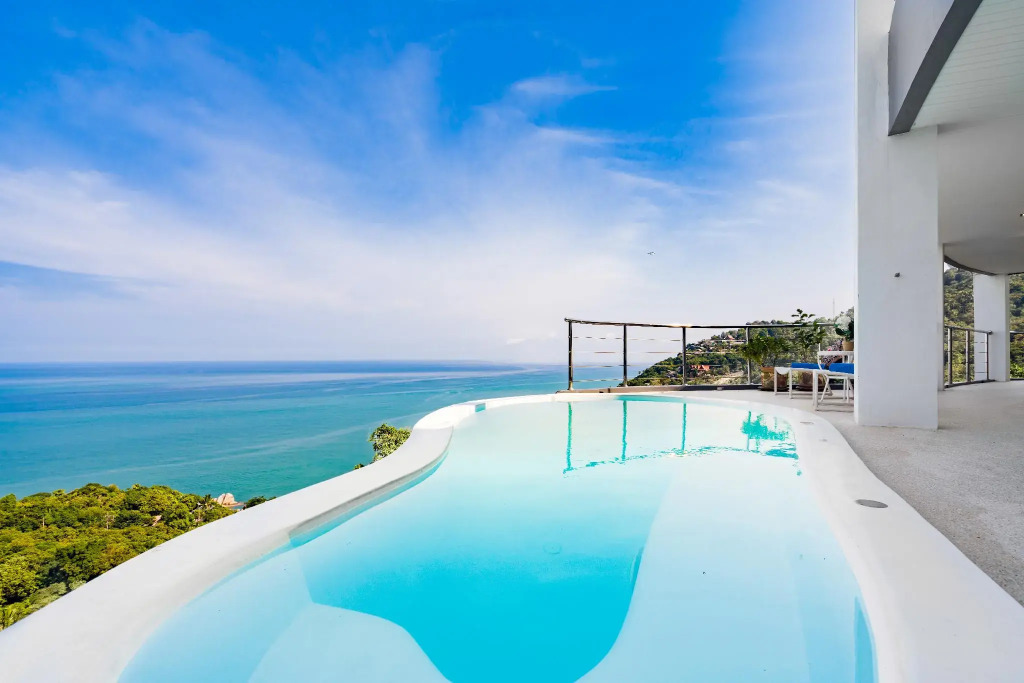 Villa Seawadee - luxurious, award-winning design Villa with amazing panoramic seaview