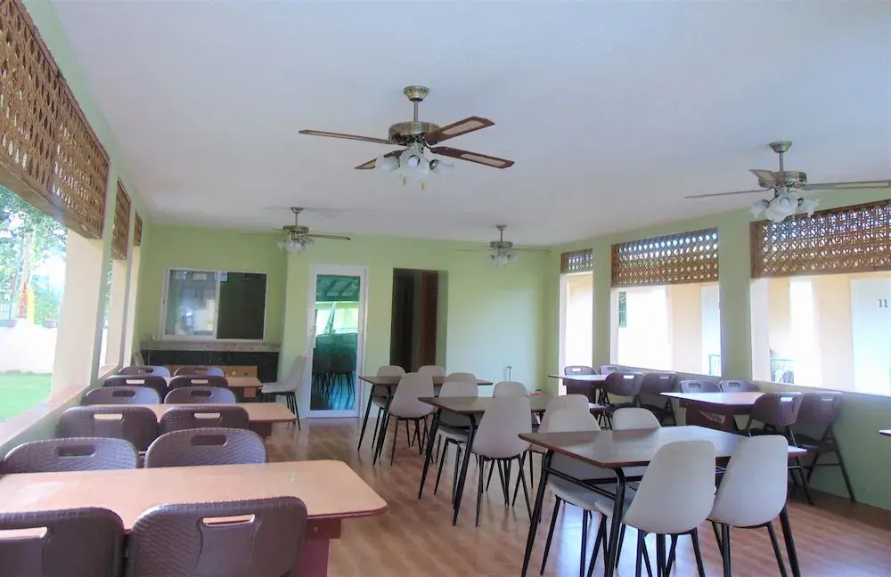 Coco Cabana Apartelle
