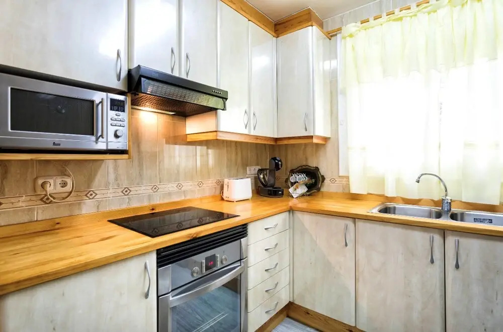 Apartment With 2 Bedrooms in Vidreres, With Wonderful Mountain View, Furnished Terrace and Wifi Near the Beach