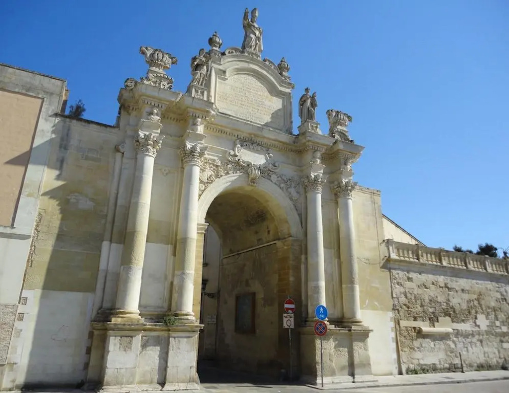 DimoraLeTreMuse Charming Guesthouse in Lecce