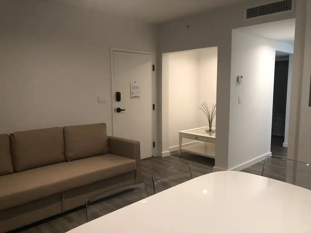 SoBe 12th and Ocean Suites