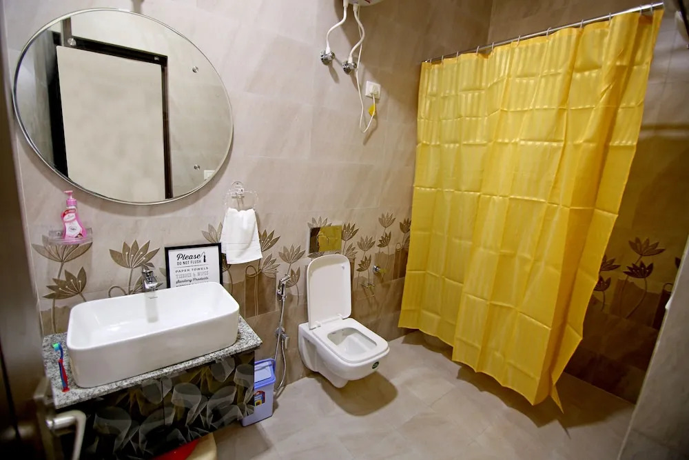 The Hideout Agra Garden Homestay - Near Taj Mahal