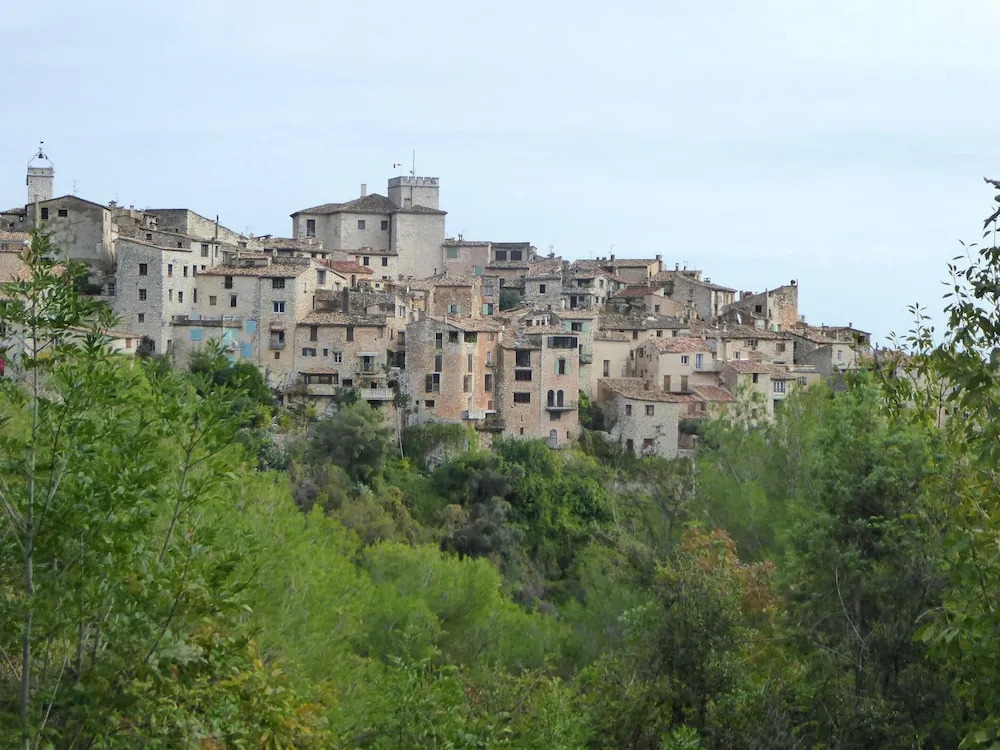 Apartment With 2 Bedrooms In Tourrettes Sur Loup With Wonderful Mountain View 18 Km From The Beach