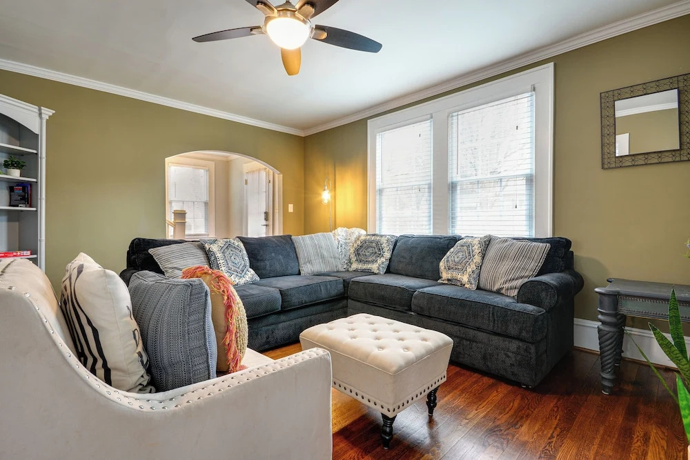 Great for Travel Nurses! Winston-salem Gem w/ Yard