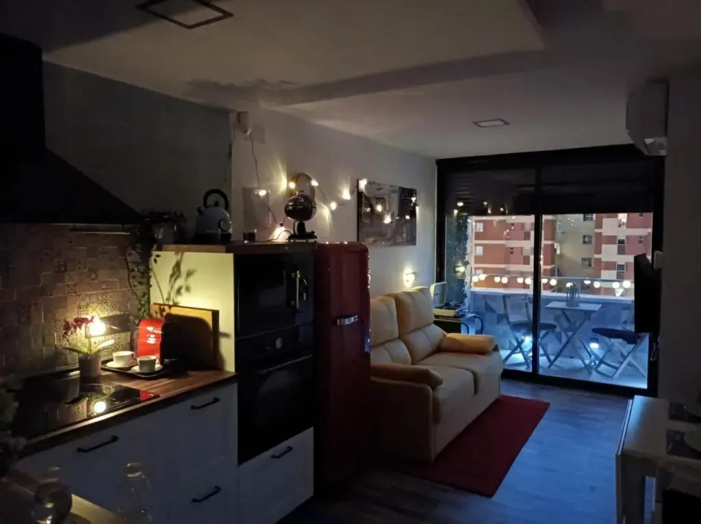 Centro Torremolinos Apto 1 Hab 2-4 Personas Piscina WiFi Terraza Ascensor 3 Planta