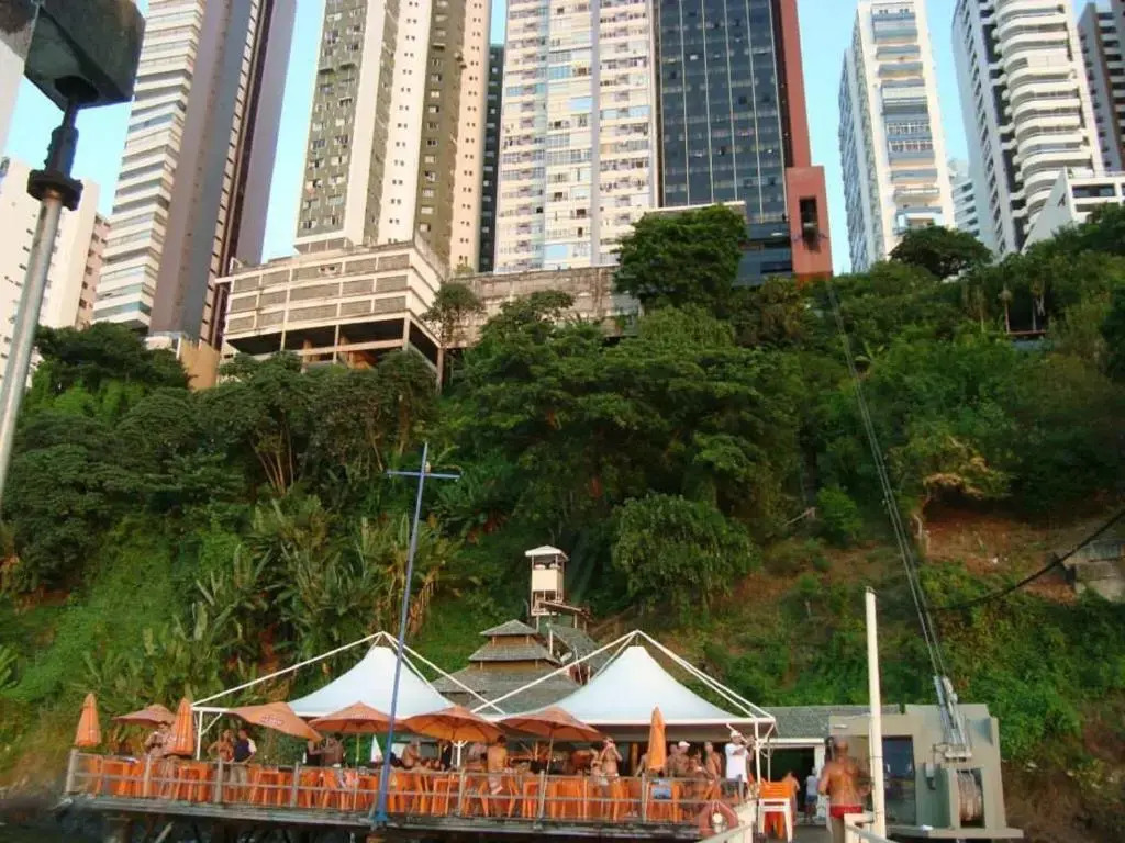 Victória Marina Flat - 1202