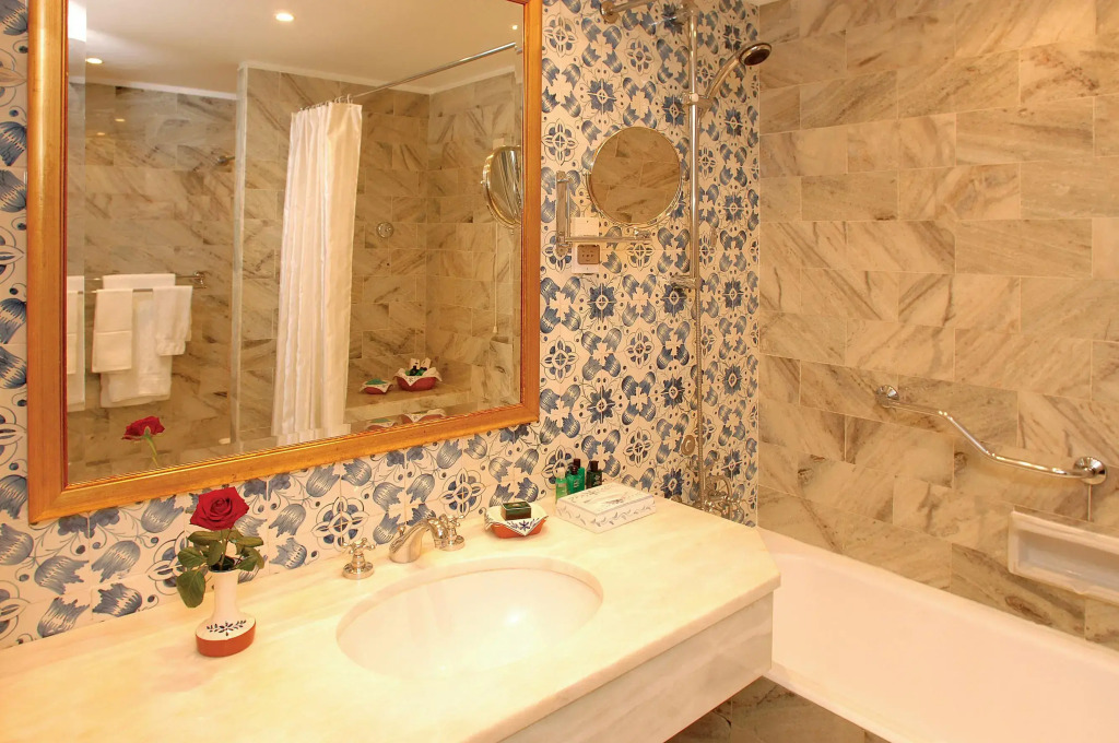 Dona Filipa Hotel