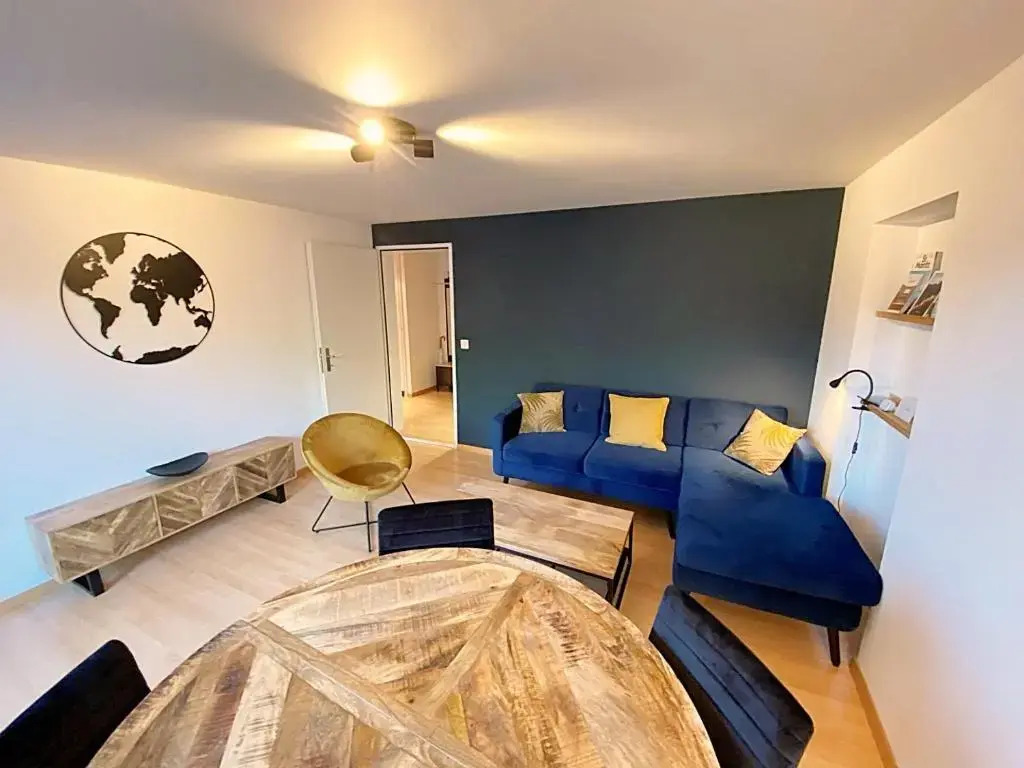 Seeblick an Luxusmeile 4P, 70m2 - Parkplatz, S11-1
