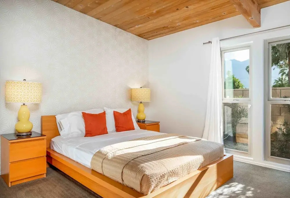 On The Rox Three Bedroom House