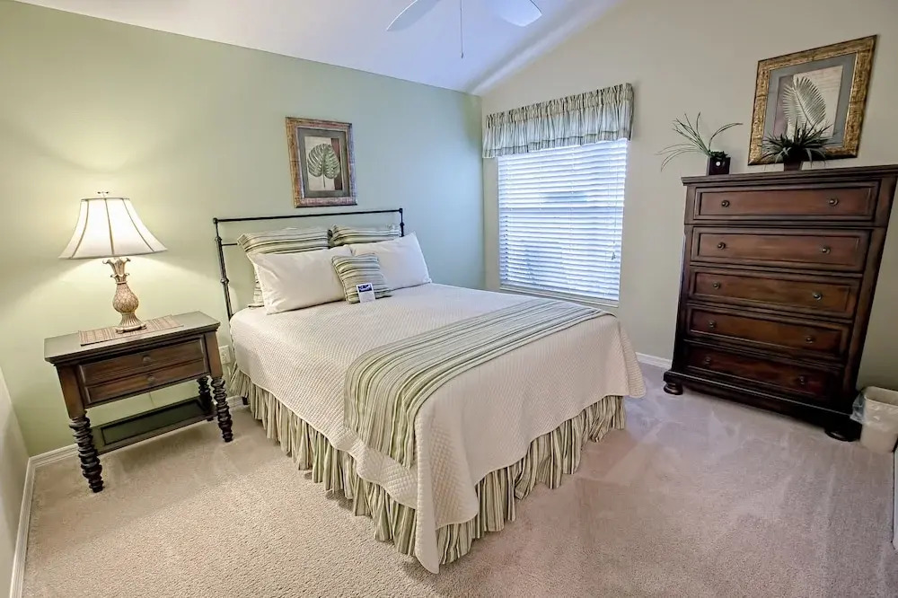 Ida Court Home 3 Bedroom by The VIR Group