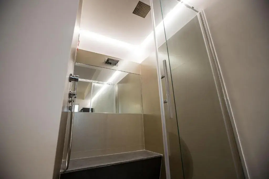 The Boutique Napoli Suite