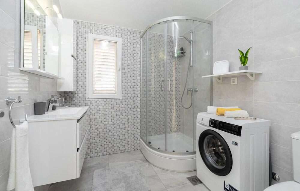 Beautiful Apartment in Vela Luka With Wifi and 1 Bedrooms