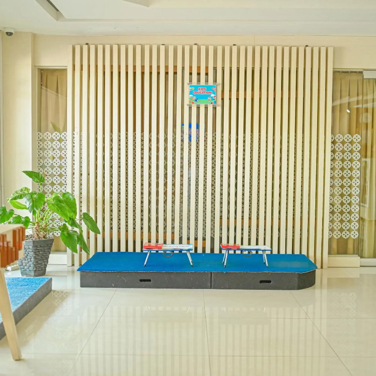 KAWANA HOTEL