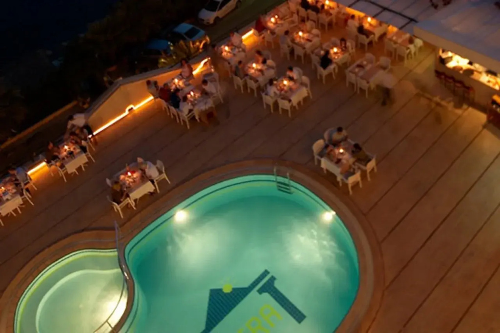 Hera Hotel