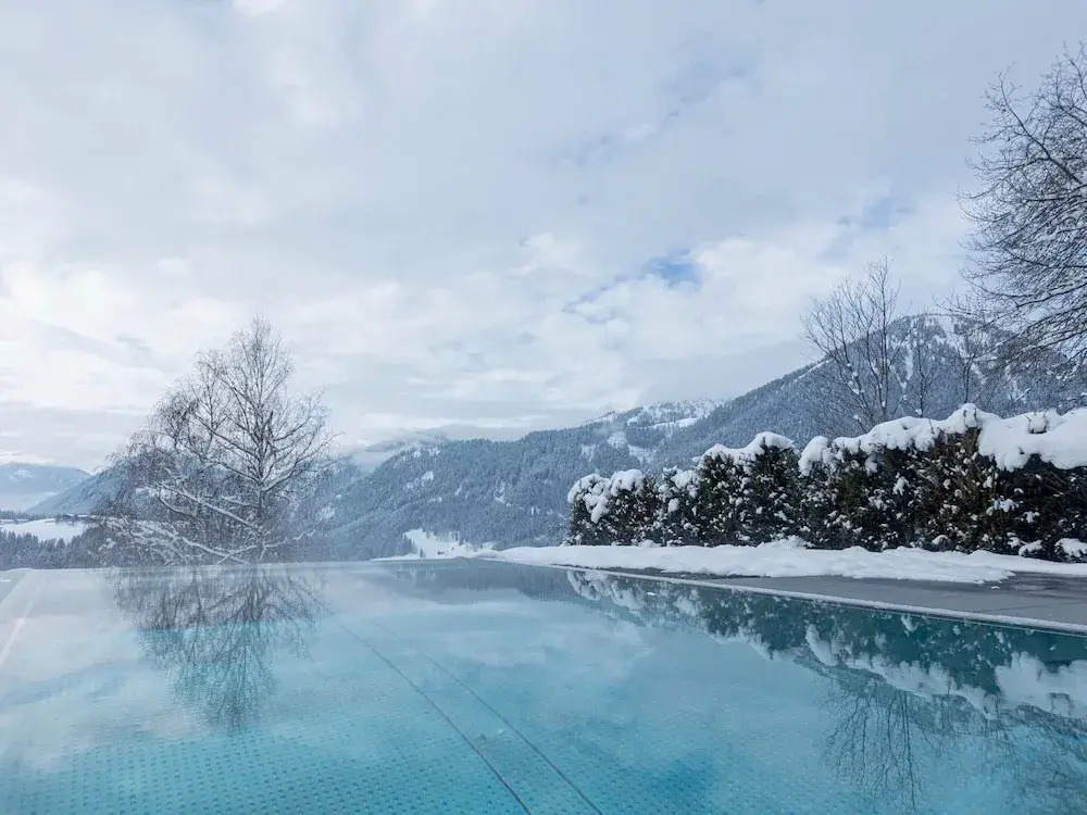 Superior Apartment With Shared Pool