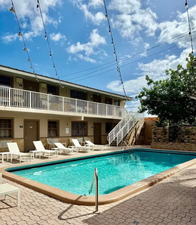 Sheridan Hostel