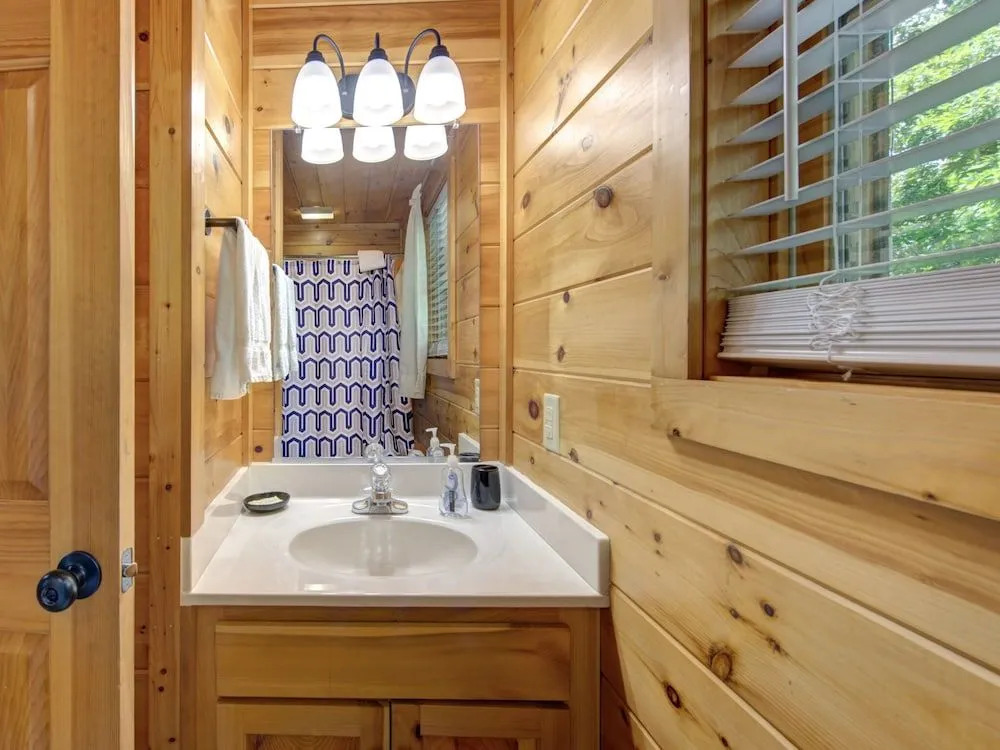 Macys Hideaway