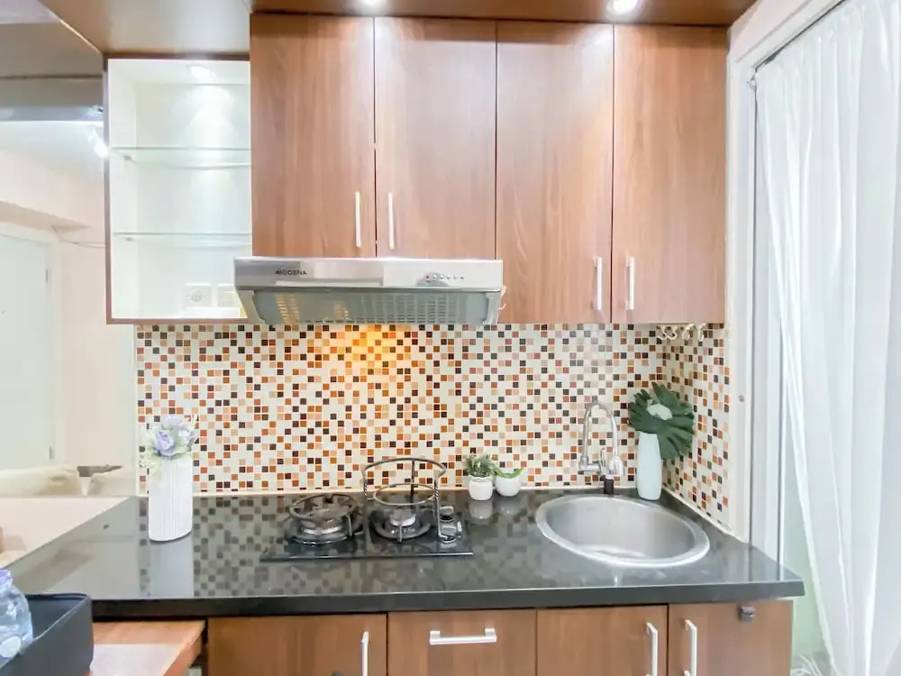Comfy And Homey 2Br At Green Pramuka City Apartment