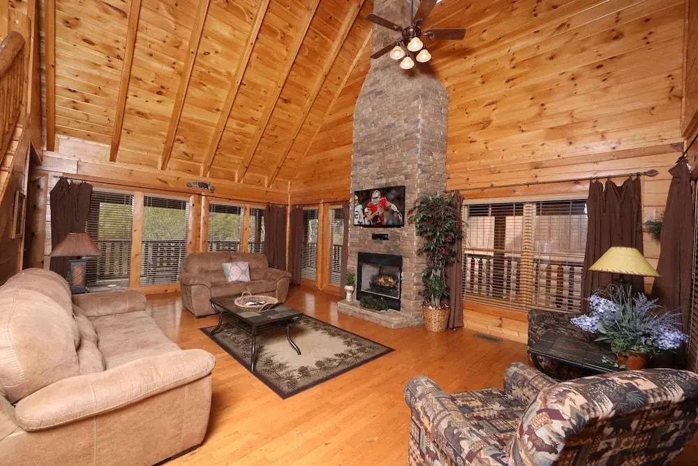 Echoes of Eden 4 Br cabin by RedAwning