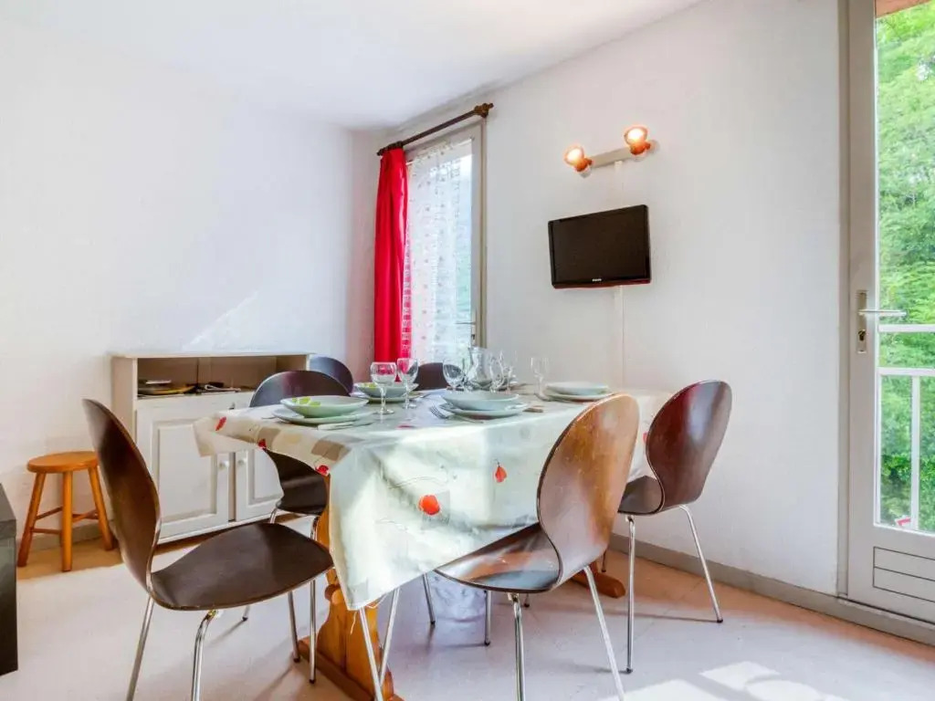 Appartement Luz-Saint-Sauveur, 2 pièces, 6 personnes - FR-1-402-56