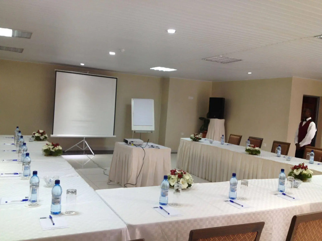 Hotel Karisimbi