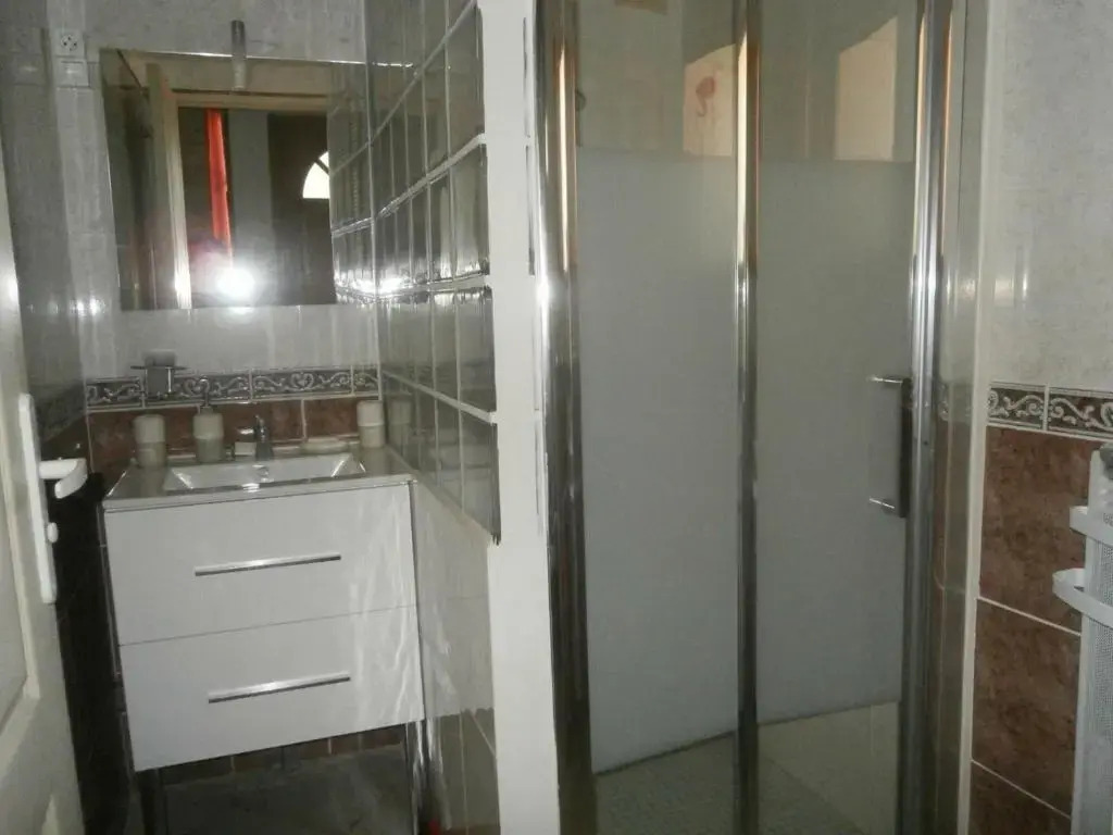 Gîte Nouans-les-Fontaines, 6 pièces, 12 personnes - FR-1-381-406