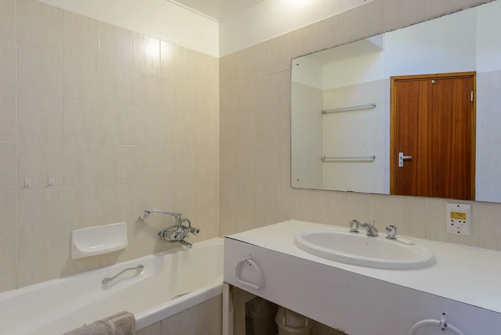 San Lameer Villa Rentals 2602