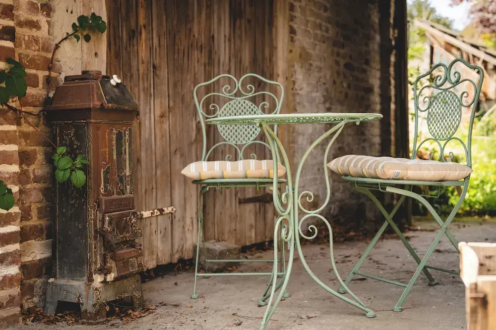 Maas Suites - The French House