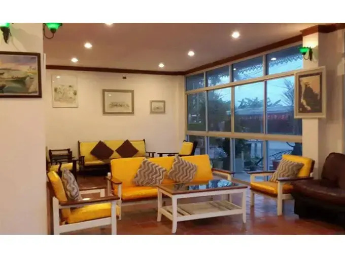 Sea Falcon Hotel