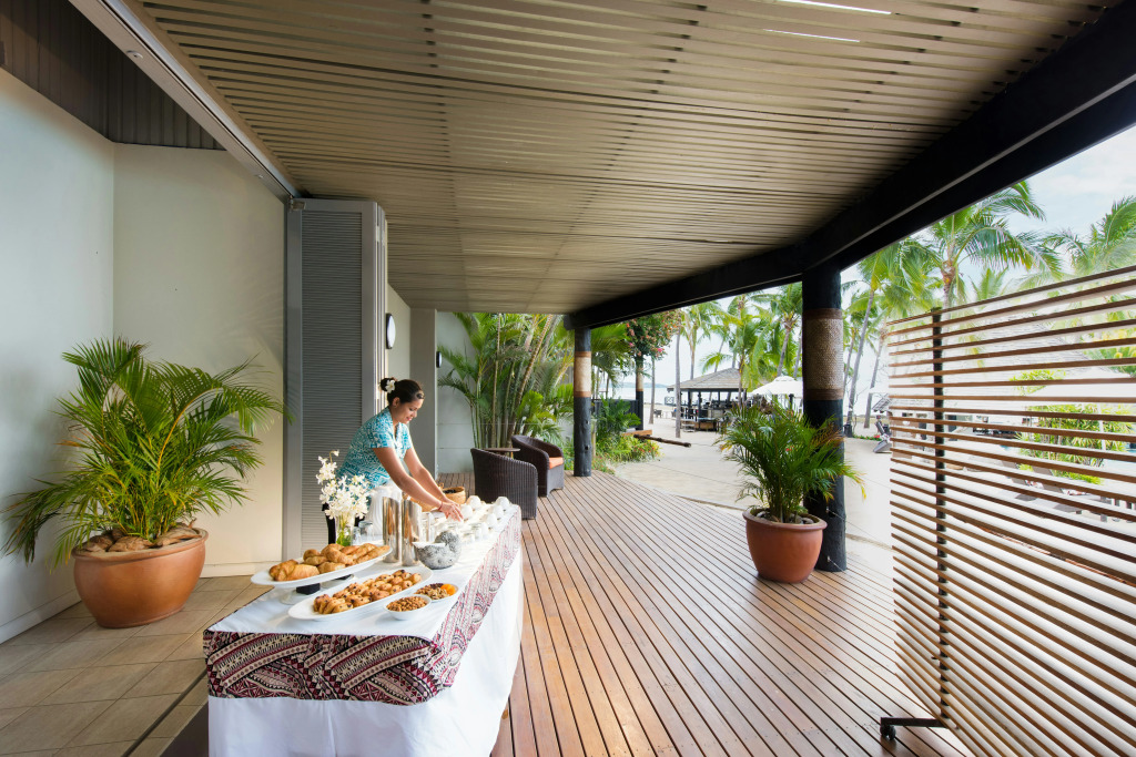 DoubleTree by Hilton Fiji - Sonaisali Island