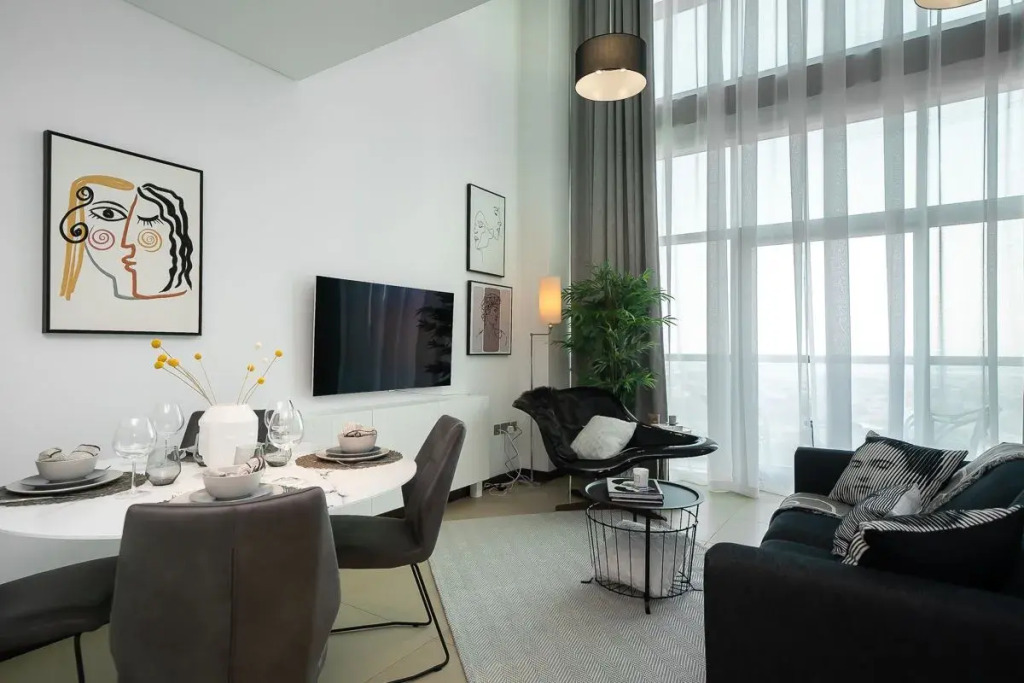 Spectacular Duplex In Difc