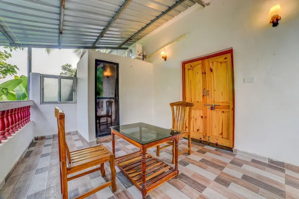 OYO 19884 Home Enticing 2BHK Mandrem