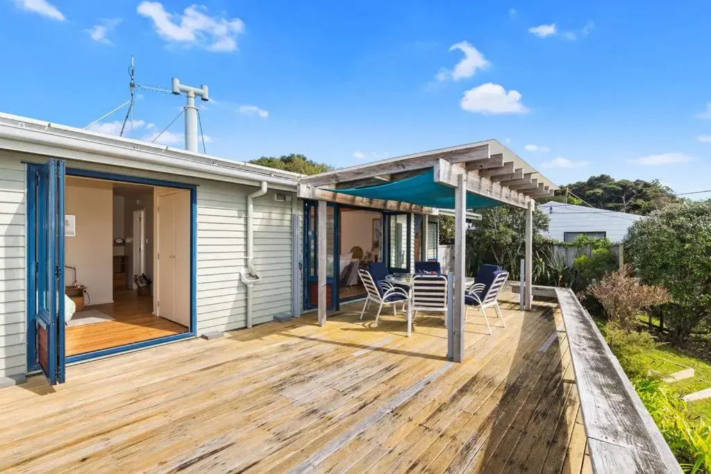 Taste Of Paradise with WiFi!- Mangawhai Heads Home