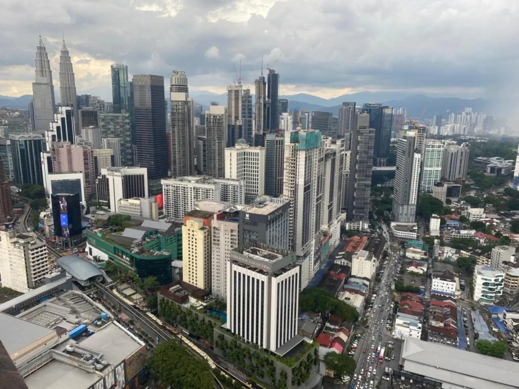 Times square at suite kl