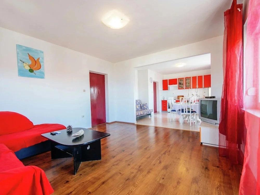 Spacious Apartment With sea View Balcony 150 Meters far From Nice Sandy Beach
